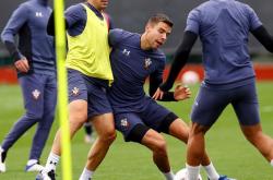 英雄联盟总决赛2025-美洲篮球联赛排名更新，球队全力备战后半程