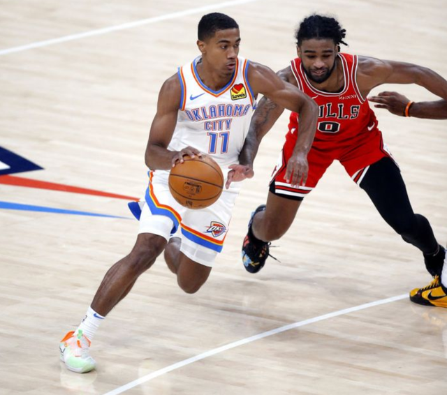 瓦朗谢纳连败,陷入保级深渊 瓦朗谢纳连败,陷入保级深渊