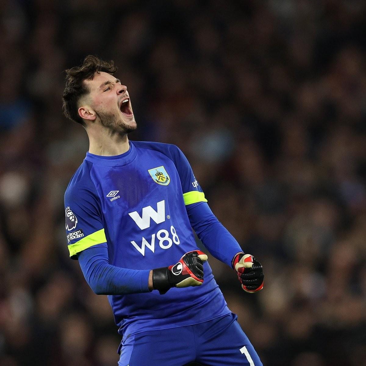 伯恩利逆转巴恩斯利,客场豪取三分的简单介绍 伯恩利逆转巴恩斯利,客场豪取三分的简单介绍