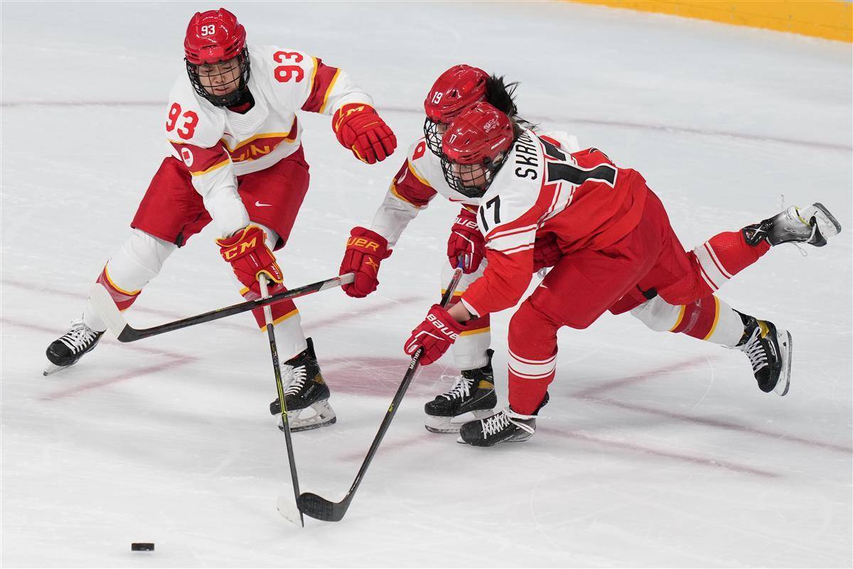 史诗对决!冰球上演极限翻盘的简单介绍 史诗对决!冰球上演极限翻盘的简单介绍