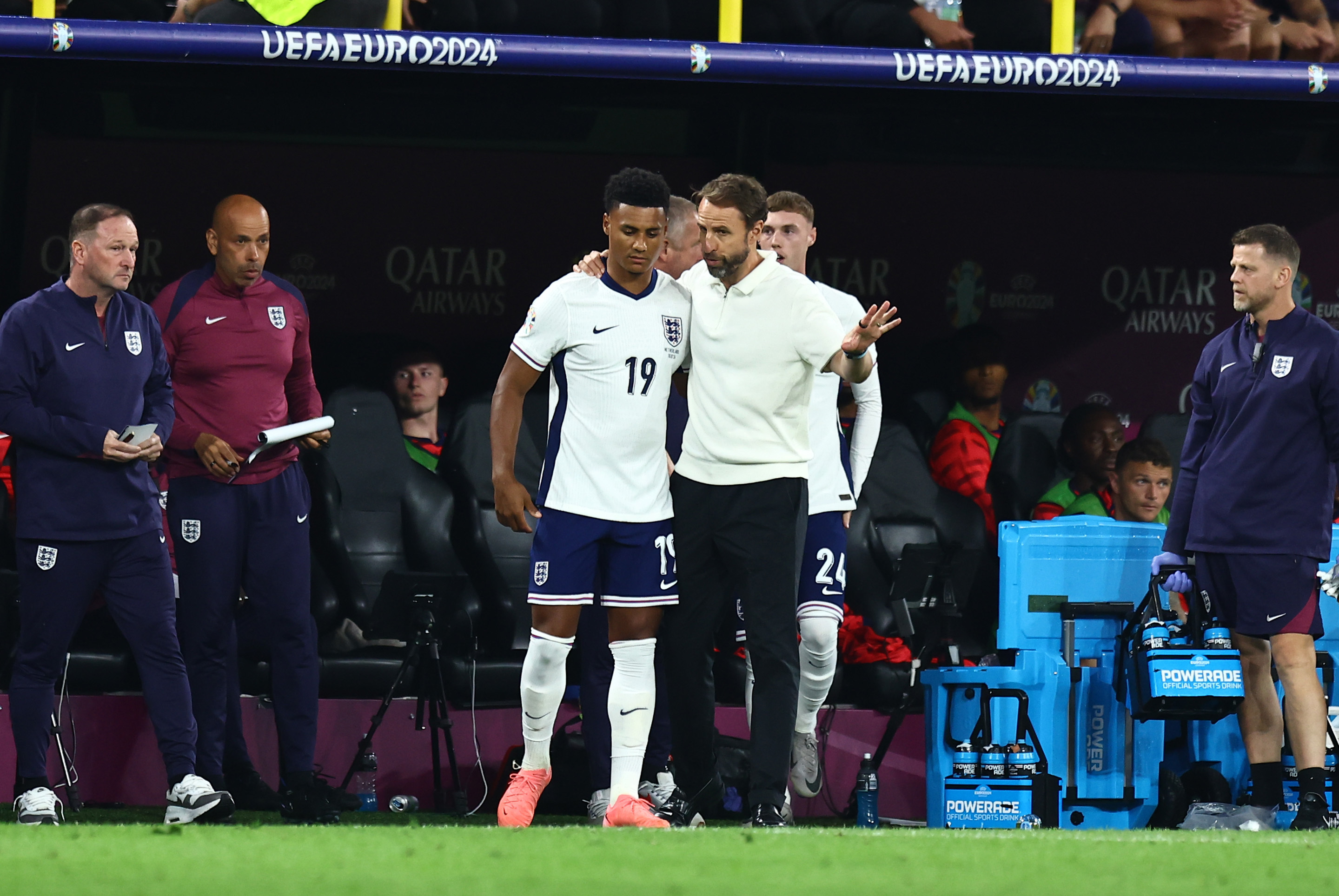 巴西轻取多特蒙德，哈弗茨点燃赛场