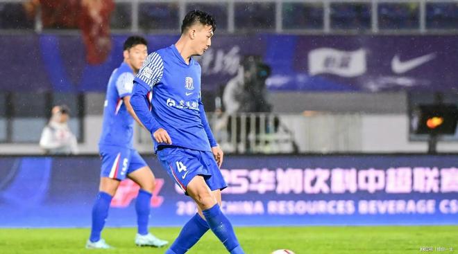 破釜沉舟!鲁能力克申花拿下关键胜利 破釜沉舟!鲁能力克申花拿下关键胜利