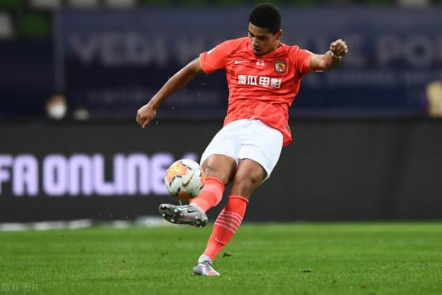 快船翻盘广州队，范弗利特高光表现