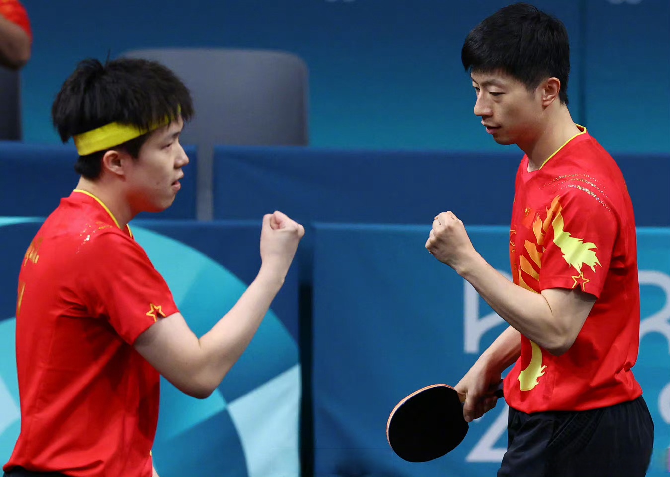 法国队完胜瑞典队，马龙状态火热