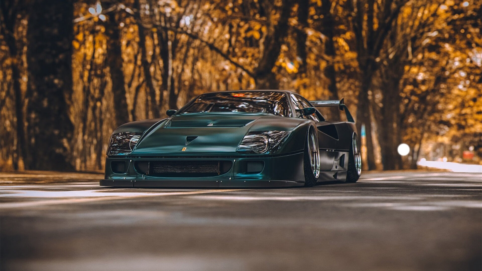 六月,摩纳哥公国的胜利与奥兰多花园的传说