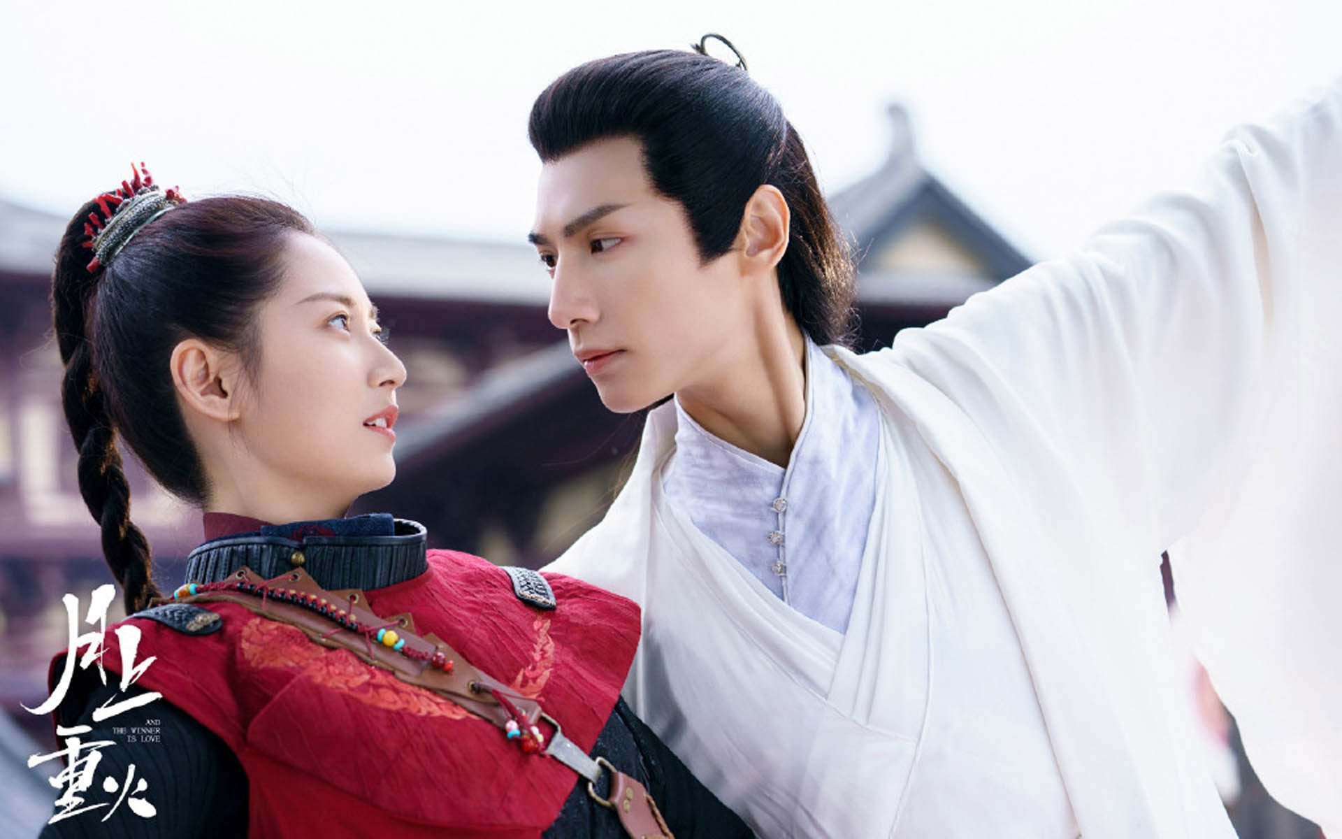 绿茵双城记，国家德比的烈焰与威尔士冰封巴黎的寒霜