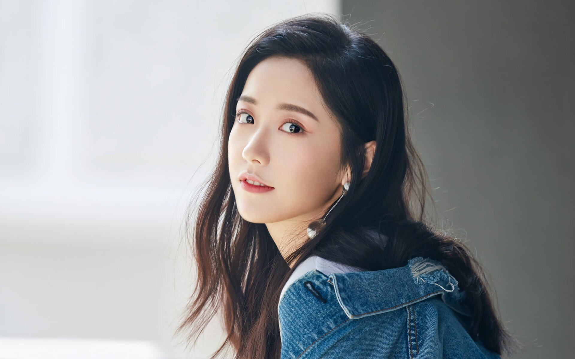 铁幕与闪电，尤文封锁苏格兰，格列兹曼压力下的爆发艺术