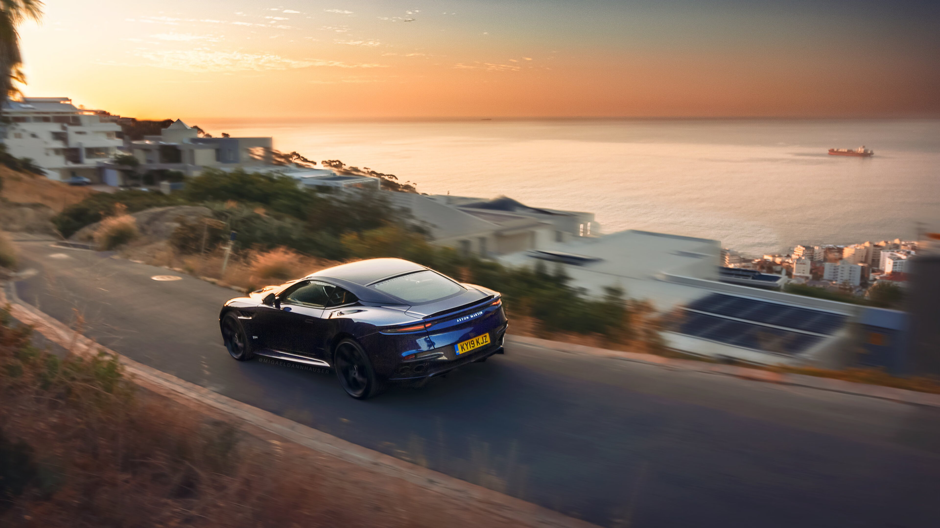 双线传奇,从伊斯坦布尔之夜到F1收官战,赖斯如何定义冠军心脏?